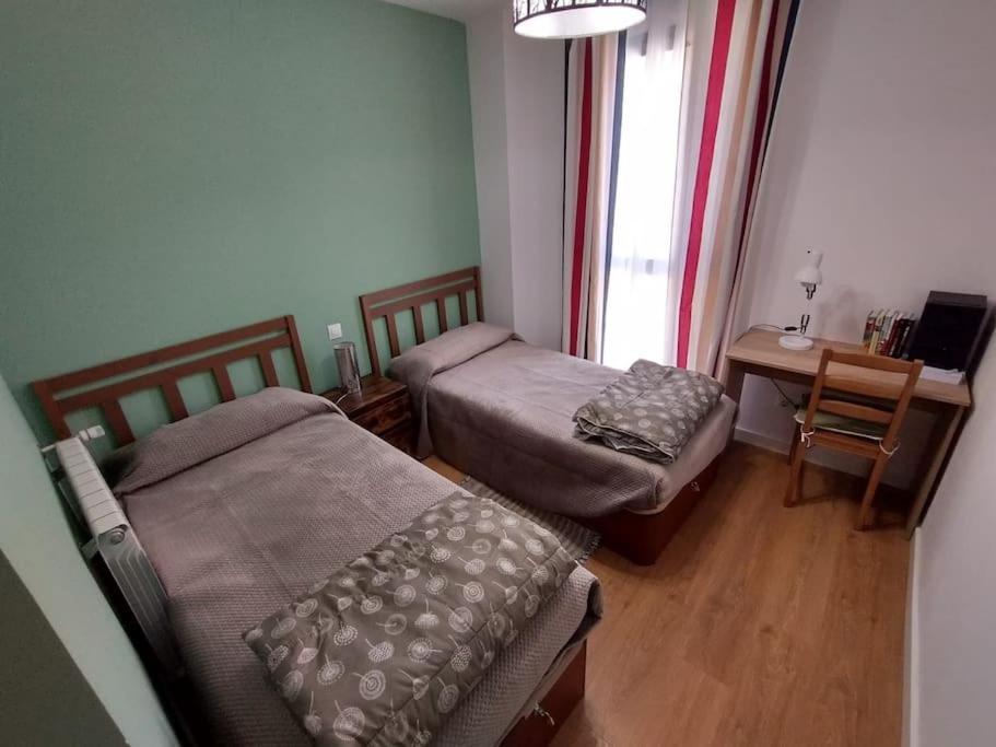 Amplio Apartamento En Sabinanigo - Las Margas Pirineo Aragones Exterior foto